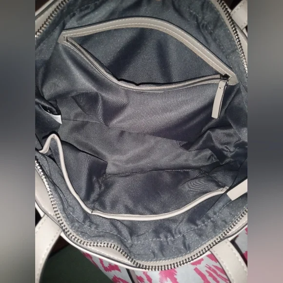 EUC SIMPLY VERA VERA WANG - Picture 7 of 15